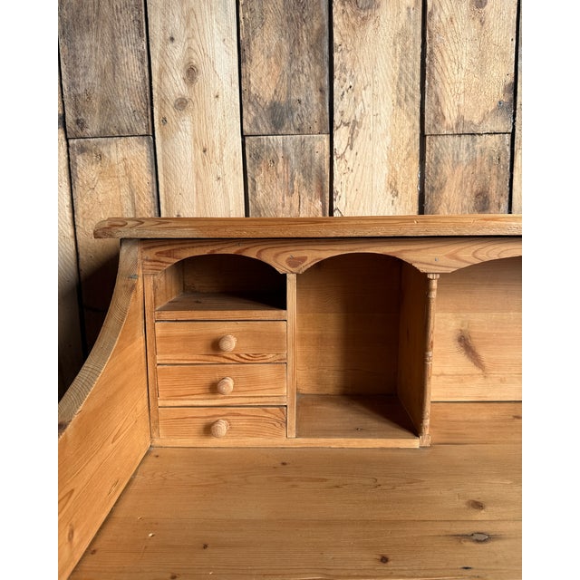 English-Style Tiered Desk, 1920s For Sale - Image 9 of 14