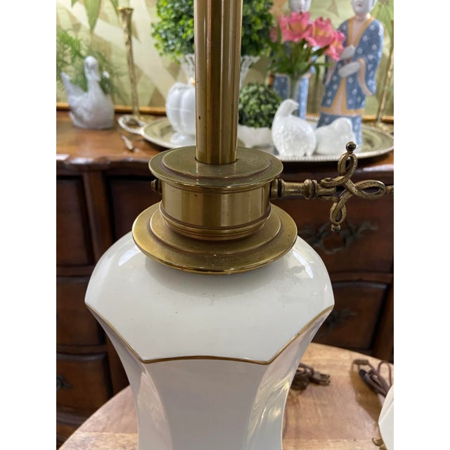 Stiffel Vintage Stiffel Creamy White Ceramic and Brass Plume Buffet or Table Lamps, a Pair For Sale - Image 4 of 12