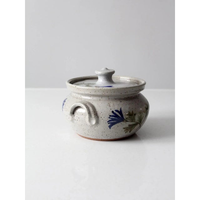 Light Gray Dover Studio Pottery Tureen Dated 1983 For Sale - Image 8 of 13
