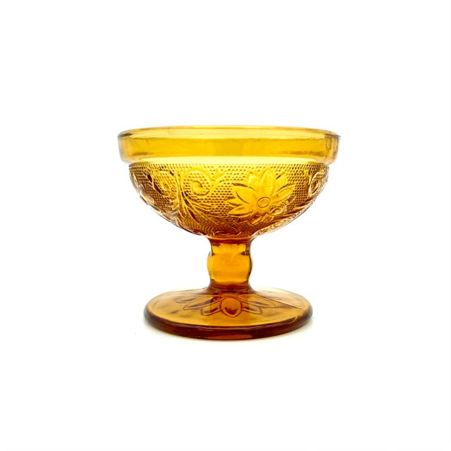 1970s 1970s Imperial Glass Tiara Daisy Sandwich Amber Glass Set- 28 Pieces For Sale - Image 5 of 13