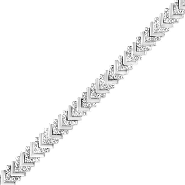 Contemporary .925 Sterling Silver 1/6 Cttw Round-Cut Diamond Chevron Wave 7.25" Link Bracelet For Sale - Image 3 of 6
