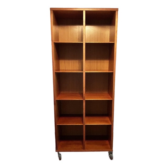 2000s Modern Mobile Cherry 10-Cubby Shelving Unit on Industrial Casters For Sale