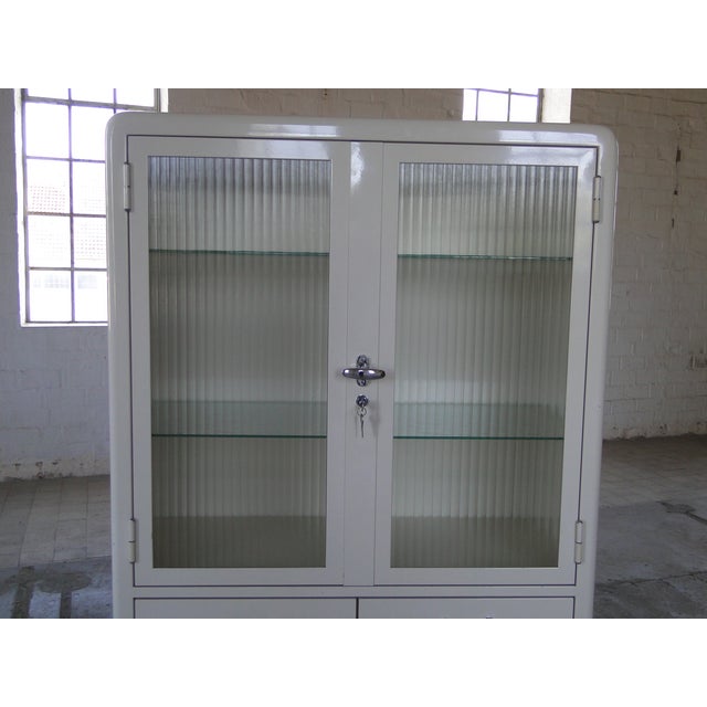 Medical Cabinet with Drawers and Metal Display Case by Baisch, 1960s For Sale - Image 4 of 18