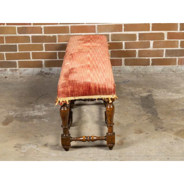 Italian 1820s Walnut Bench with Red Fabric, Turned Legs and Stretchers For Sale In Atlanta - Image 6 of 11