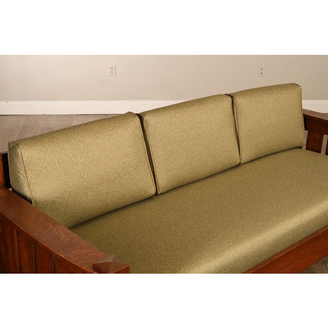 Wood Custom Quality Mission Style Oak Settle Sofa For Sale - Image 7 of 18
