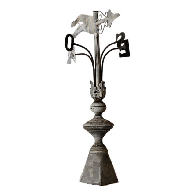 18th Century French Zinc Finial For Sale