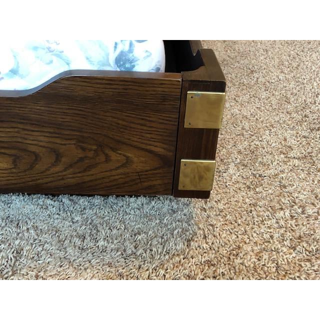 Henredon Scene One Campaign Style Queen Bedroom Set Set Of 6