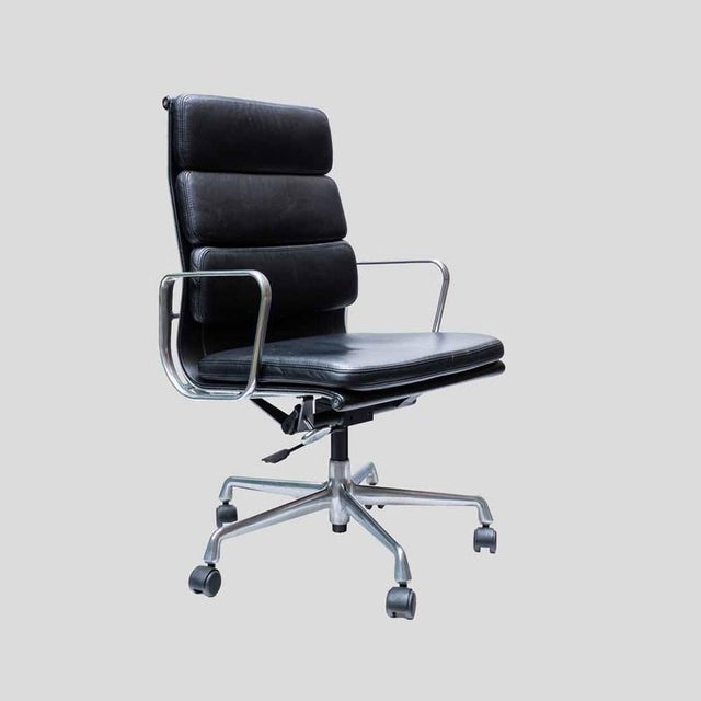 Charles Eames design Soft pad EA 219 highback rest by Vitra, black leather upholstery , Aluminium frame ca. 1990s*seat...