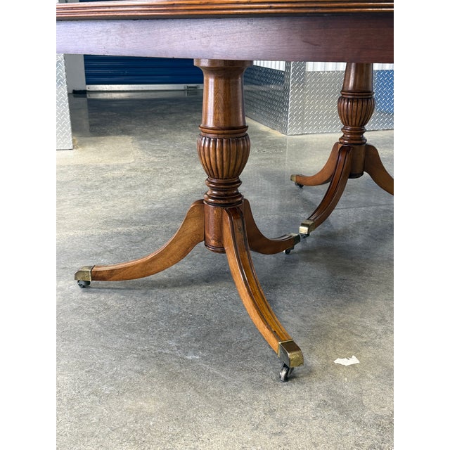 1990s Vintage Stanley Furniture American Craftsman Cherry Banded Double Pedestal Regency Dining Table For Sale - Image 5 of 12
