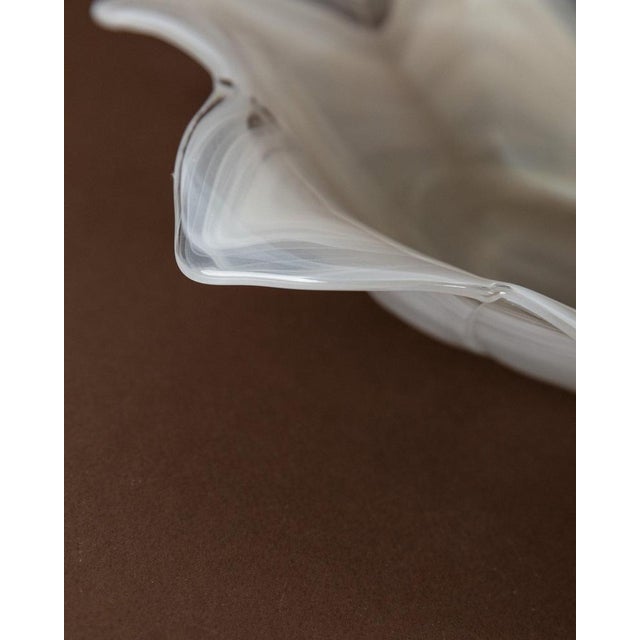 Vintage Murano Glass Bowl in Flower Shape with White Transparent Streaks For Sale - Image 9 of 11