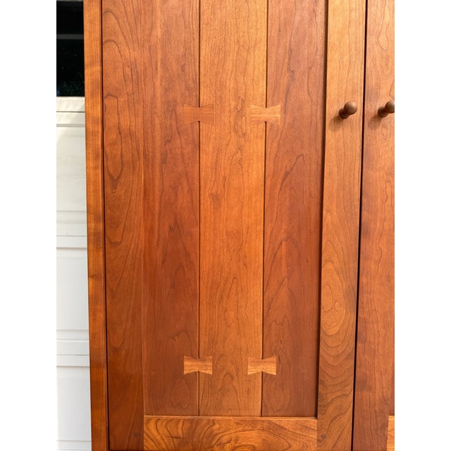 Contemporary 1990's Stickley Arts and Crafts Inlay Bow Media Cabinet Armoire For Sale - Image 3 of 12