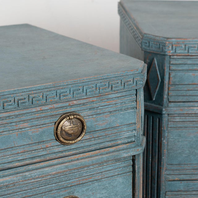 19th Century Swedish Gustavian Blue Painted Chest of Drawers, Pair For Sale - Image 10 of 17