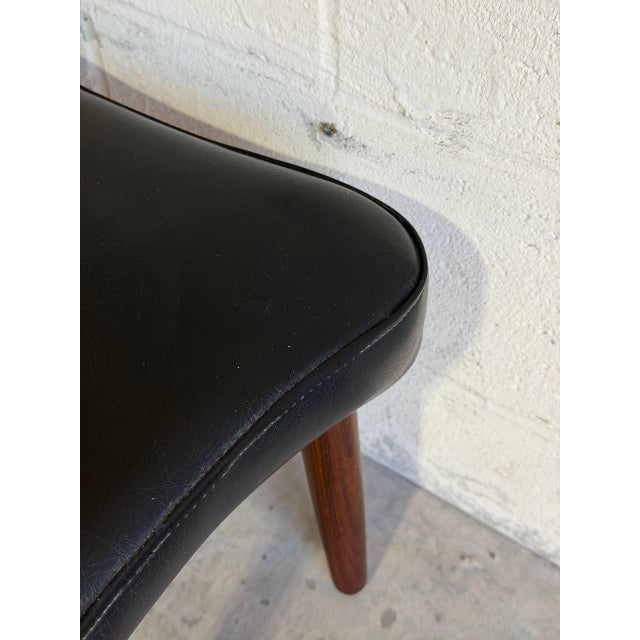 Mid-Century Modern Black Leather Teak Ottoman Danish Mid-Century Modern 1960s For Sale - Image 3 of 8