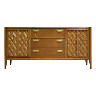 Mid Century Modern Diamond Head Credenza Premier by Broyhill For Sale
