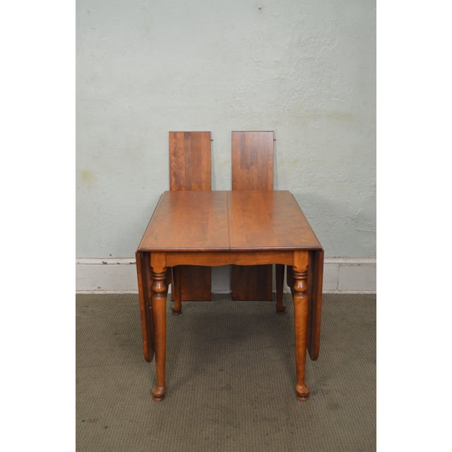 Ethan Allen Nutmeg Traditional Vintage Drop Leaf Expanding Dining Table