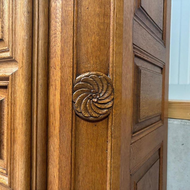 Antique Louis Seize Hall Cupboard, France, 18th Century For Sale - Image 6 of 18