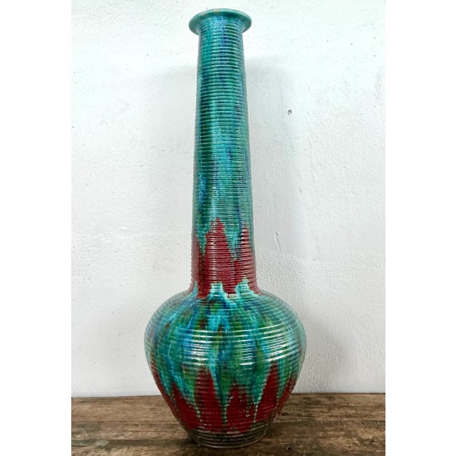 Ceramic Vintage Tall Ceramic Glazed Ribbed Vase For Sale - Image 7 of 12