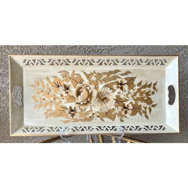 Excellent Pre-Owned Condition. This elegantly eye-catching metal tôle beauty’s inspiration comes from a design style of...