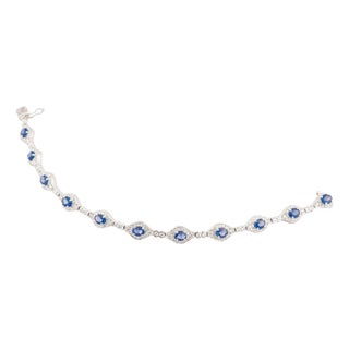 Natural blue sapphire 4.71cts & diamond 1.73cts bracelet in 18k gold For Sale