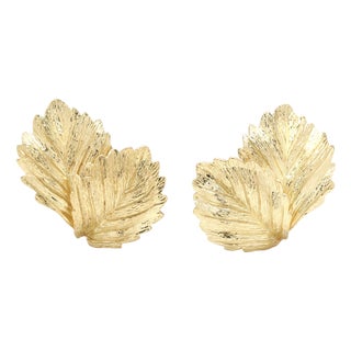 Cartier Leaf Clip on Earrings, 18k Yellow Gold, Length 24.5 Mm, A Pair For Sale