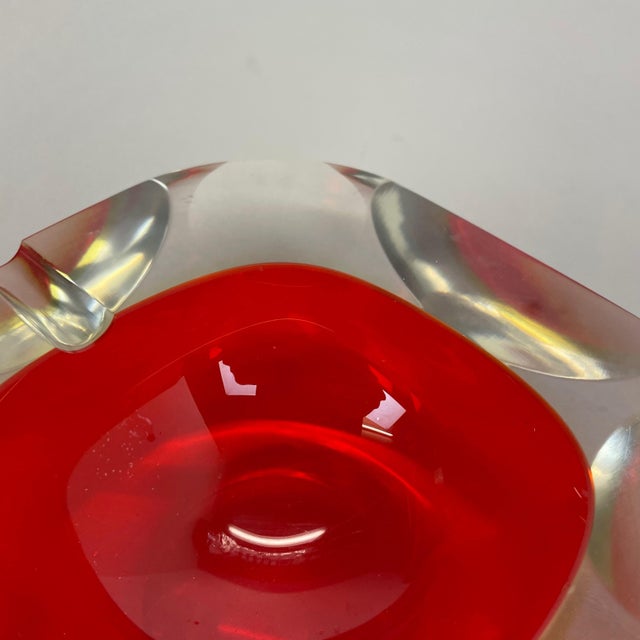 Murano Glass Faceted Sommerso Ashtray, Italy, 1970s For Sale - Image 11 of 18