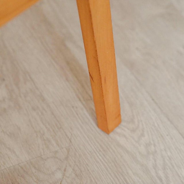 Wood Mid-Century Modern Side Table in Beechwood, 1960s For Sale - Image 7 of 9