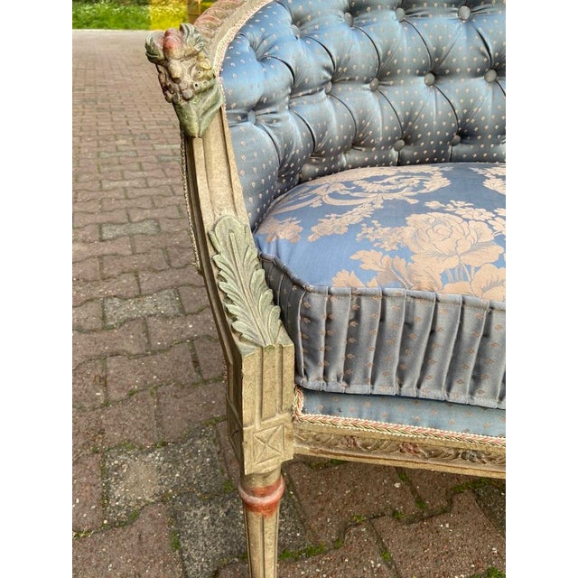 1950s French Louis XVI Gilt Beech Blue Damask Settee For Sale - Image 12 of 18