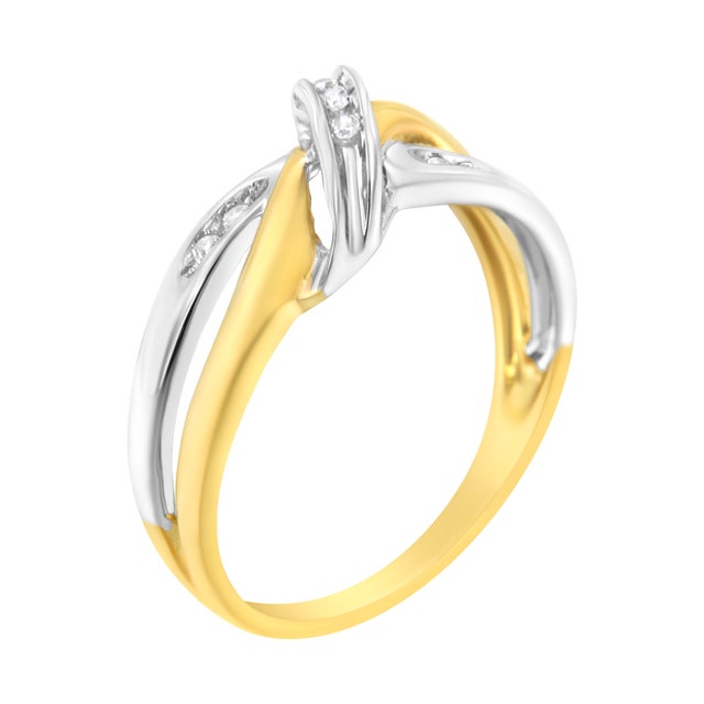 Haus of Brilliance 10K Yellow and White Gold 1/20 Cttw Round-Cut Diamond Bypass Ring (I2 Color, I-J Clarity) For Sale - Image 4 of 6