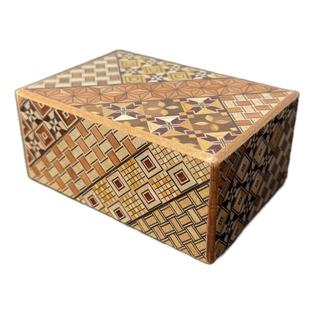 Japanese Yosegi-Zaiku Mosaic Veneer Puzzle Box For Sale