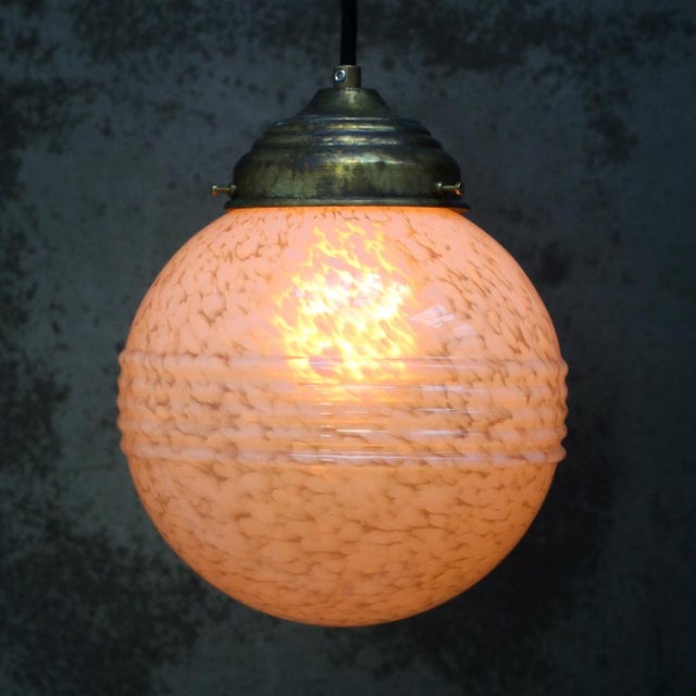 French Pink Reeded Clichy Glass Pendant Lamp For Sale - Image 4 of 7