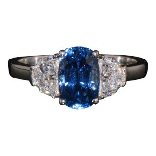 Gia Certified Natural 2.66cts if D Diamond Cornflower Blue Sapphire 950 Platinum 3 Stone Ring, Size 6 For Sale