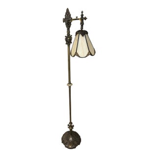 Mid 20th Century Gorgeous Vintage Tiffany-Style Bridge Arm Floor Lamp For Sale