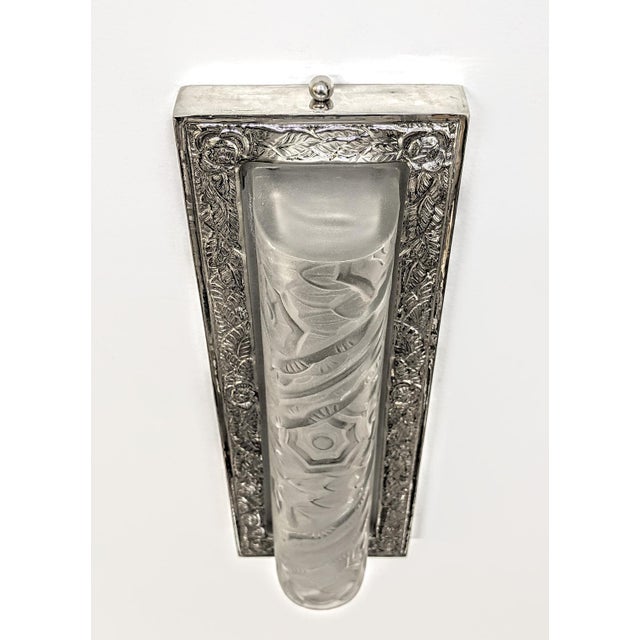 Transparent French Art Deco Sconces Signed by Schneider - a Pair For Sale - Image 8 of 9