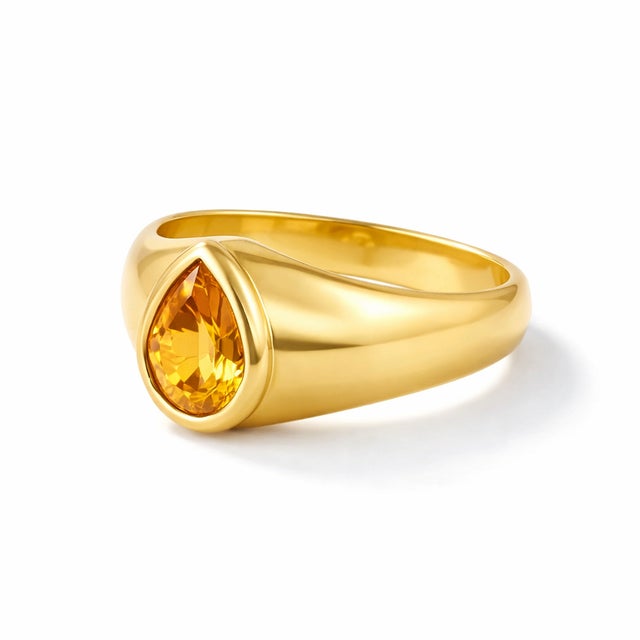 Citrine Signet Ring – November Birthstone Statement Ring This striking citrine signet ring features a warm golden-yellow...