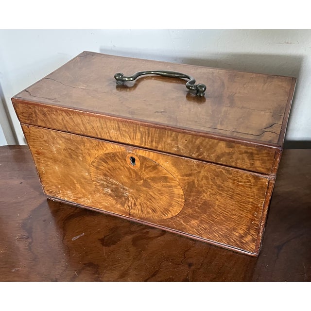 Antique 18th Century English George III Satinwood and Mahogany Tea Caddy Box Circa 1790 For Sale - Image 9 of 18