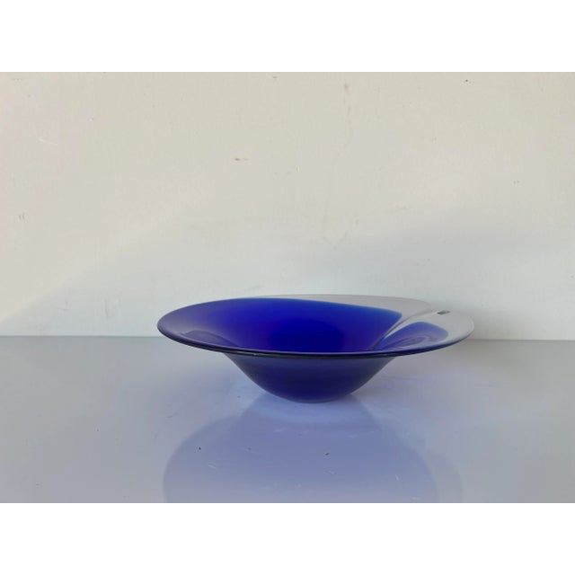 Mats Jonasson Sweden Art Glass Blue Magic Bowl, Signed For Sale - Image 11 of 12