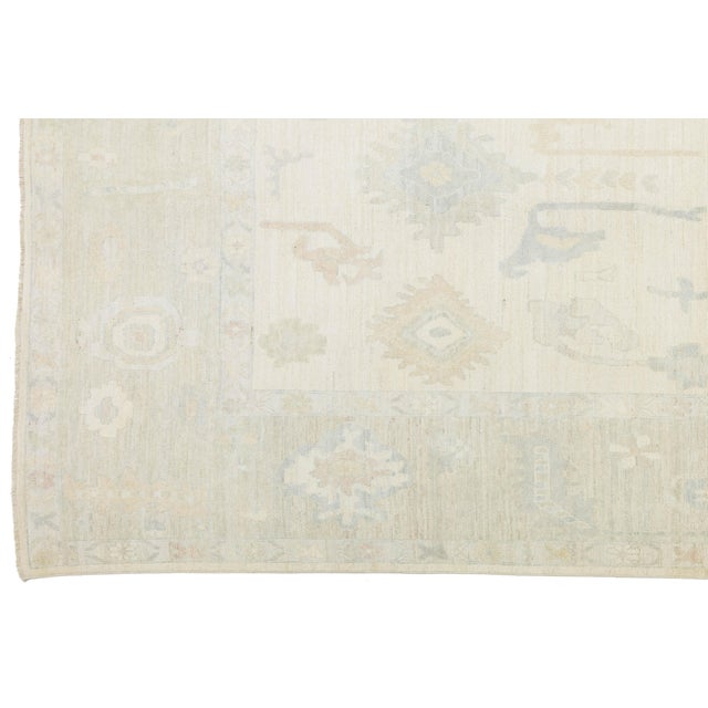 Textile 13x15 Modern Oushak Style Hand-Knotted Wool Area Rug – Neutral Ivory & Sage For Sale - Image 7 of 11