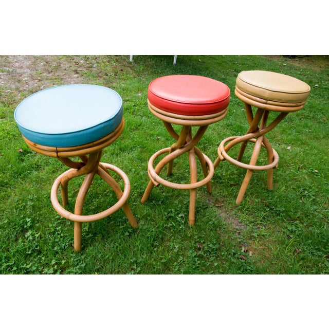Wood Mid-Century Modern Rattan Swivel Stools - Set of 3 For Sale - Image 7 of 12