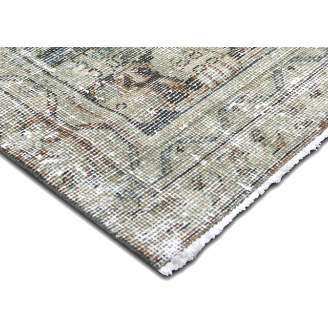 Transitional 1960s Persian Mahal Rug For Sale - Image 3 of 6