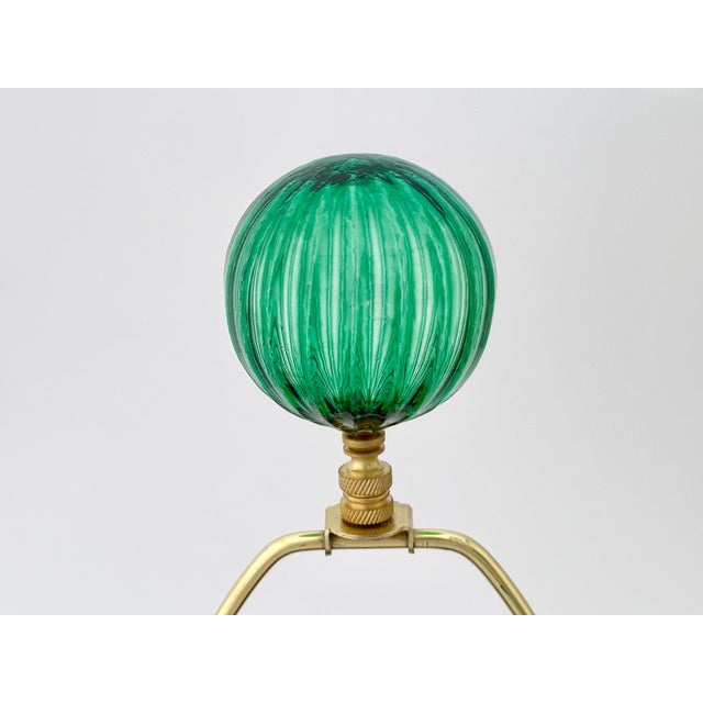 Mid-Century Modern Ribbed Optic Glass Lamp Finial in Green on Bronze Hardware For Sale - Image 3 of 7