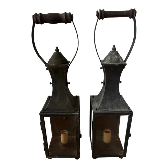 1980s Georgian Art Lighting Wall Sconce Design Light Fixture Lanterns - a Pair For Sale