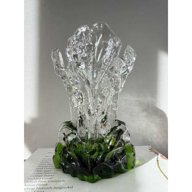 Mid-Century Modern Green Glass Kasvimaaalla Vase by Pertti Santalahti for Humppila, Finland, 1980s For Sale - Image 3 of 12