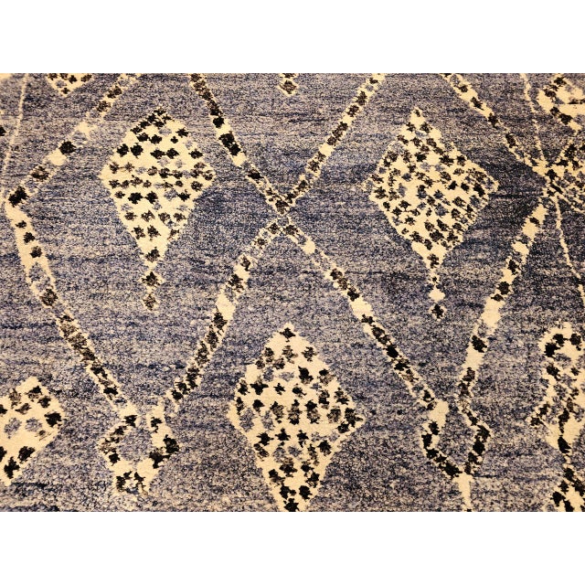 Vintage Moroccan Rug, Hand-Knotted Wool, All-Over Geometric Pattern, Blue & Ivory, 6’ X 9’ For Sale In Chicago - Image 6 of 12