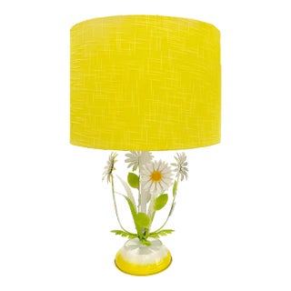 Vintage Italian Yellow Daisy Tole Table Lamp For Sale