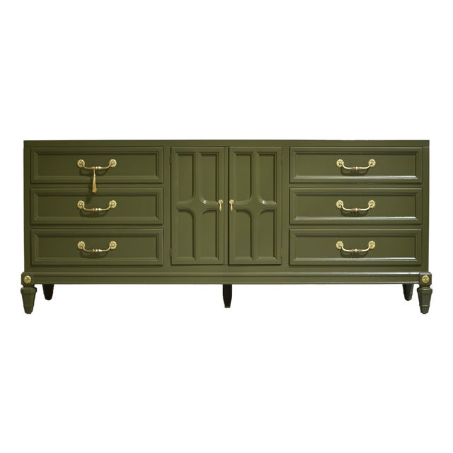 Mid Century Traditional Dresser Sideboard by Union National Jamestown Ny in Green - Newly Painted For Sale