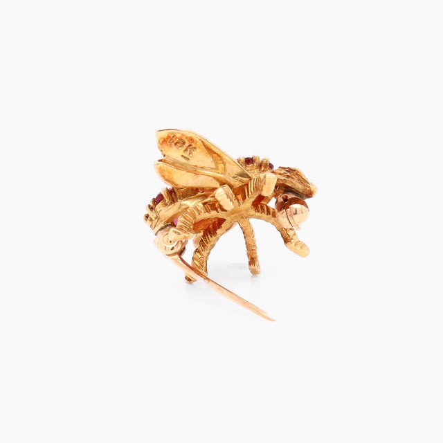 Signed Herbert Rosenthal 18k Gold, Natural Ruby, & Diamond Bee / Insect Brooch For Sale - Image 13 of 15
