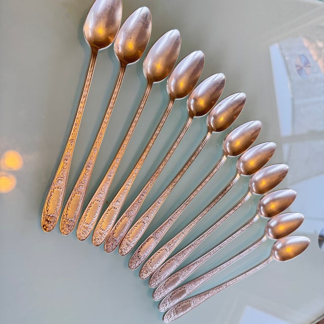 1930s Art Deco Silverplate Ice Tea Spoons (12 Pc), Mildred Pattern Pristine For Sale - Image 17 of 18