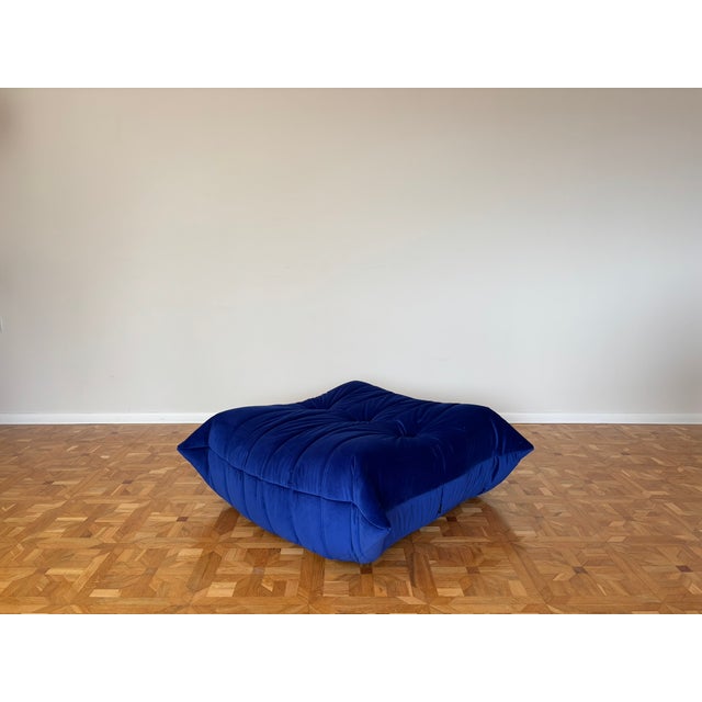 Blue Togo Corner Sofa and Ottoman by Michel Ducaroy for Ligne Roset, Set of 2 For Sale - Image 8 of 13