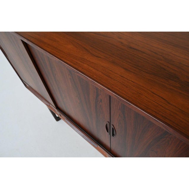 Danish Cross-Leg Highboard in Rosewood by Sofus Jorgensen, 1960 For Sale - Image 16 of 18
