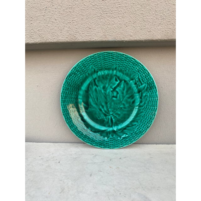 Green Majolica leaves plate, circa 1890.